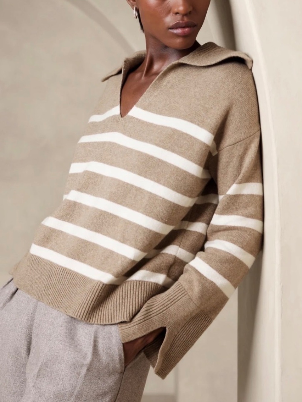 Banana Republic Johnny Collar Striped Sweater Small Beige Classic Preppy S
